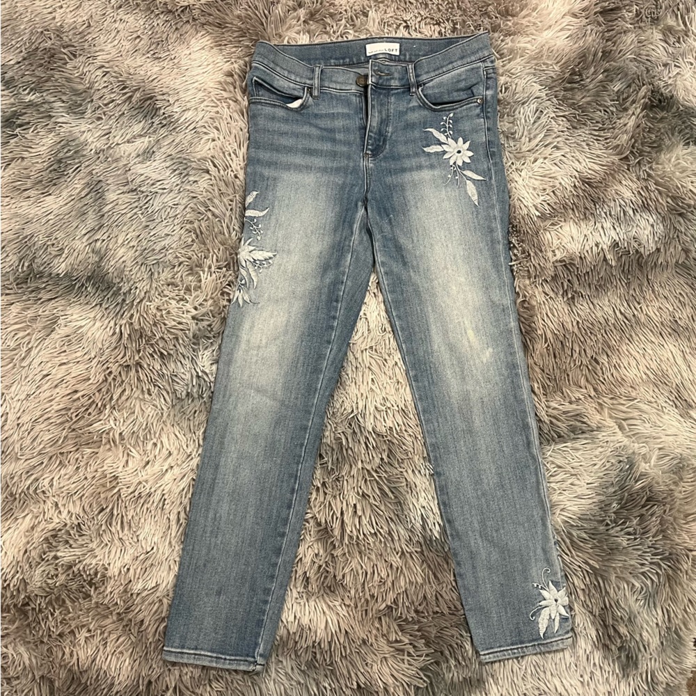Embroidered Loft Jeans, Cropped